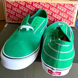 Ol skool size 14 vans